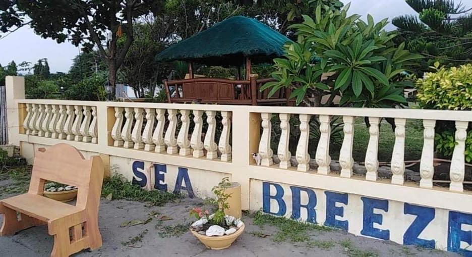 Sea Breeze Beachfront Home And Cottages San Juan  Extérieur photo