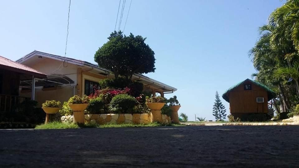 Sea Breeze Beachfront Home And Cottages San Juan  Extérieur photo